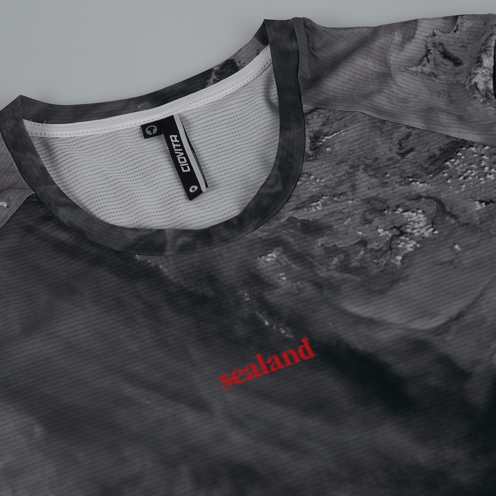 Ciovita x Sealand Men's Run Tee M Granite - Image 10