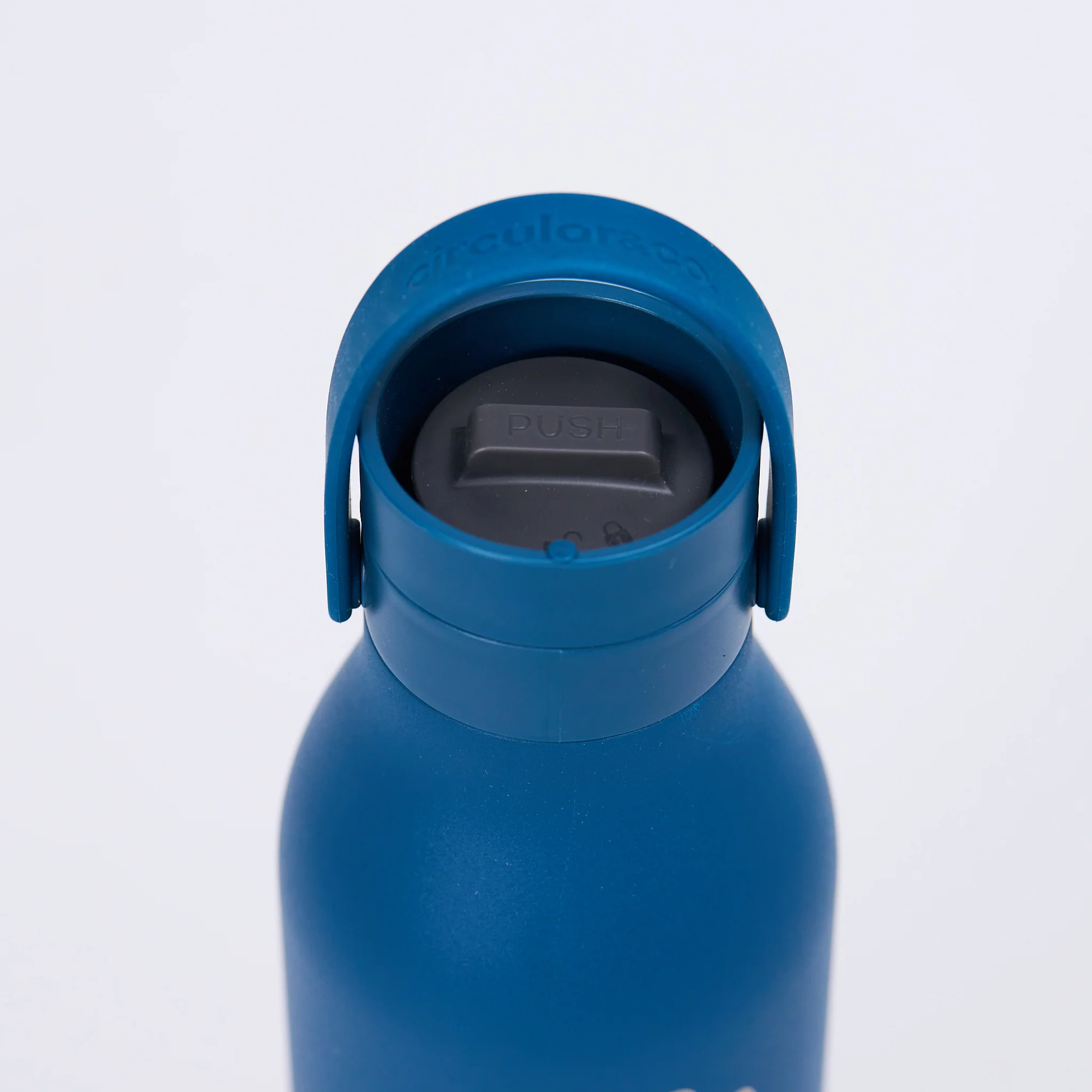 Circular&Co x Sealand 750ml Water Bottle - Image 18