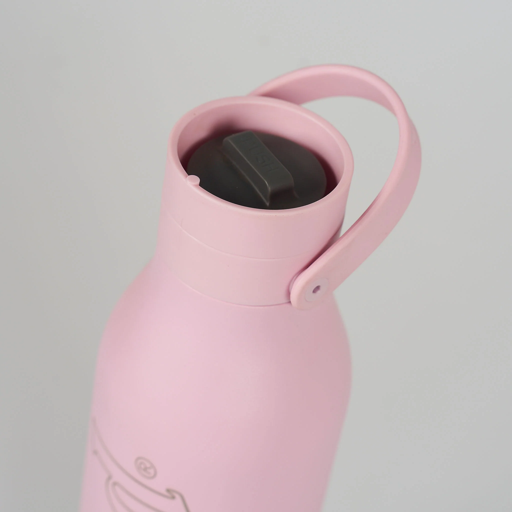Circular&Co x Sealand 750ml Water Bottle - Image 31