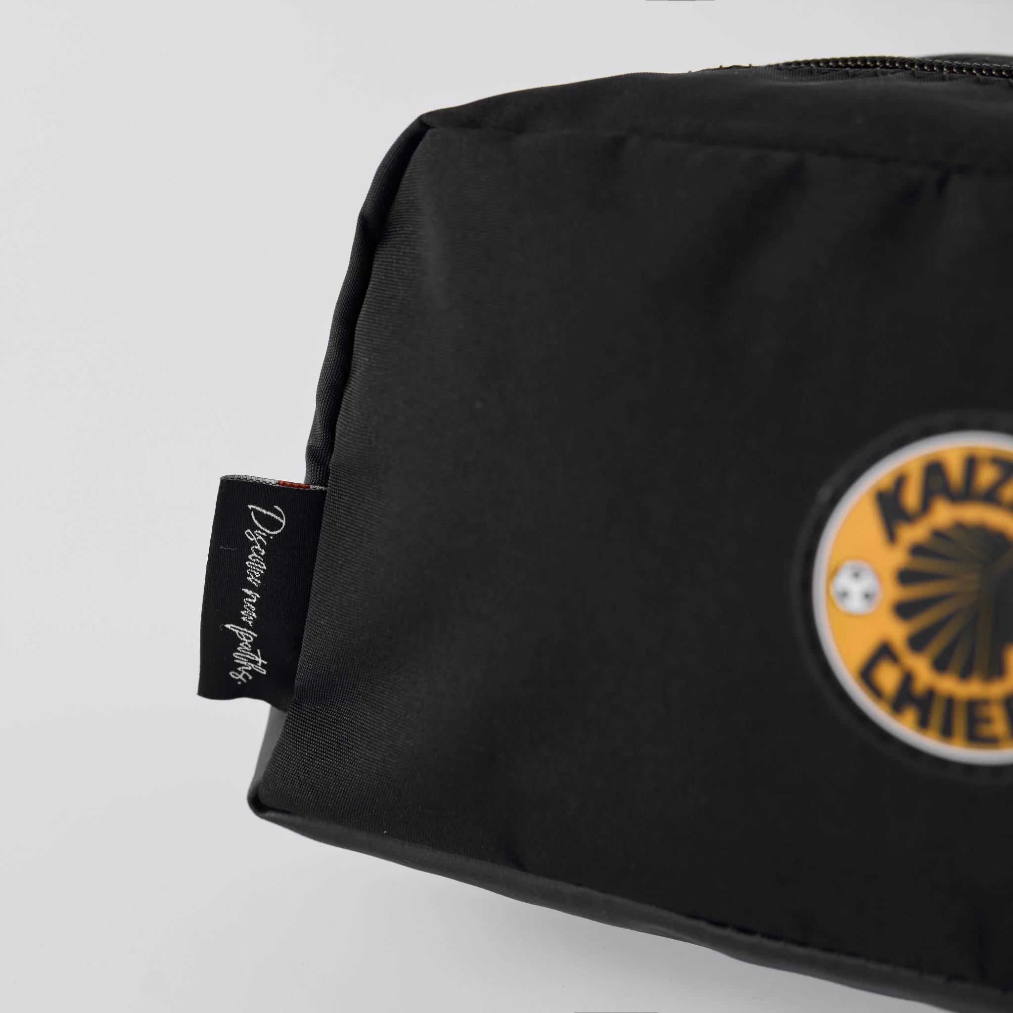 Kaizer Chiefs x Sealand Toastie Storage Bag - Image 5