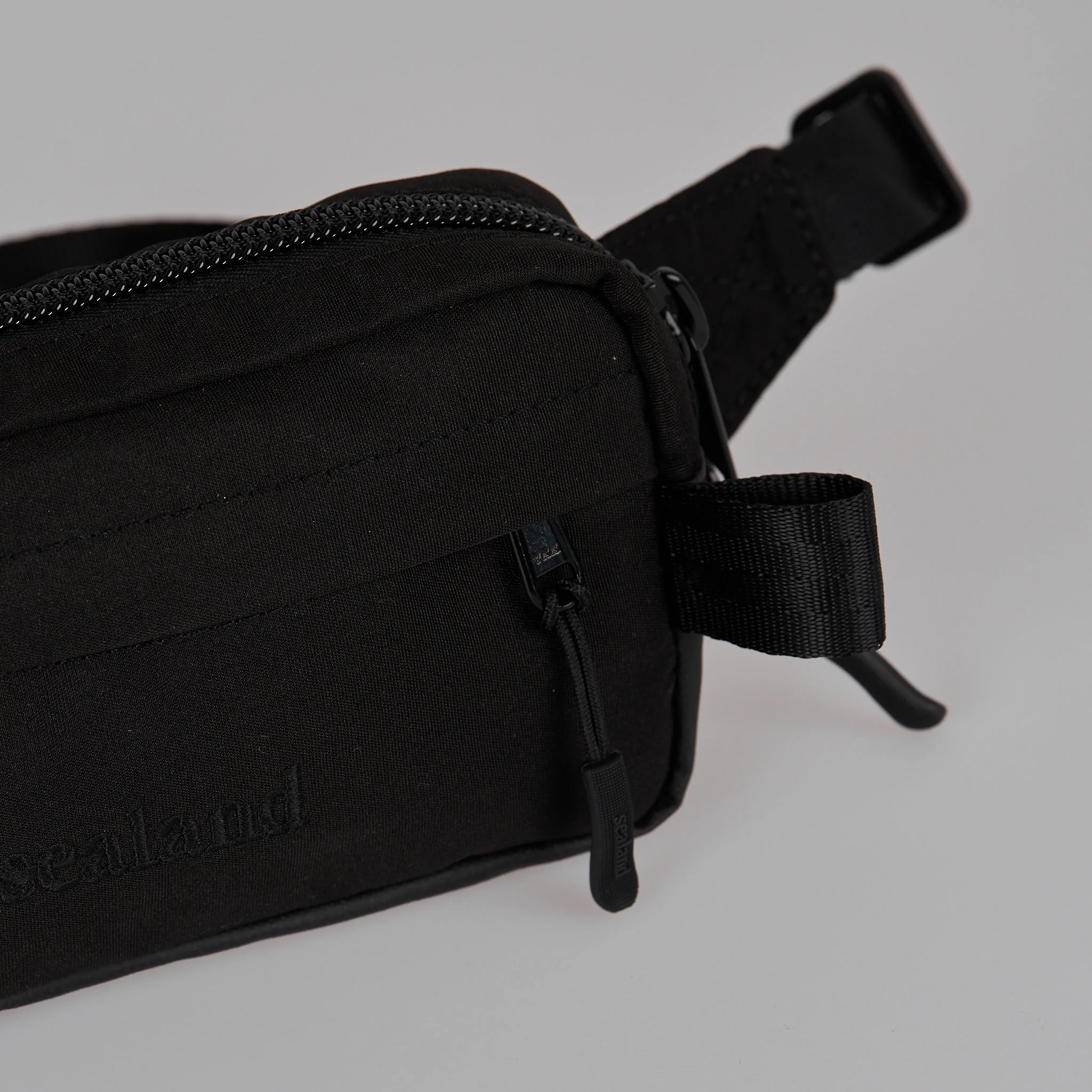 MajiTex Mini Crossbody Bag - Image 9