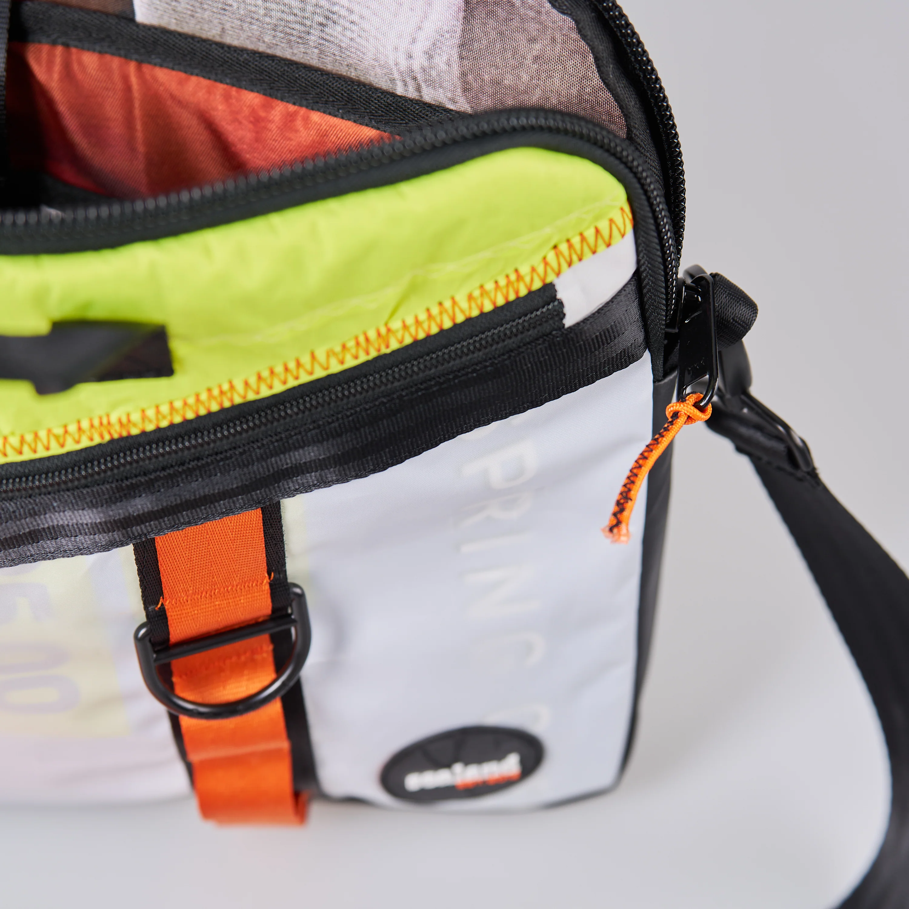 Yacht Sail Slim Laptop Bag - Image 9
